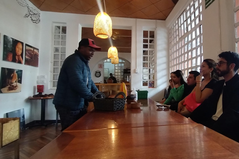 Quito: Historic Center Beer and Aguardiente