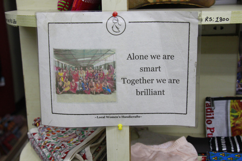 Kathmandu: Meeting Female Artisans and Shopping Experience Private