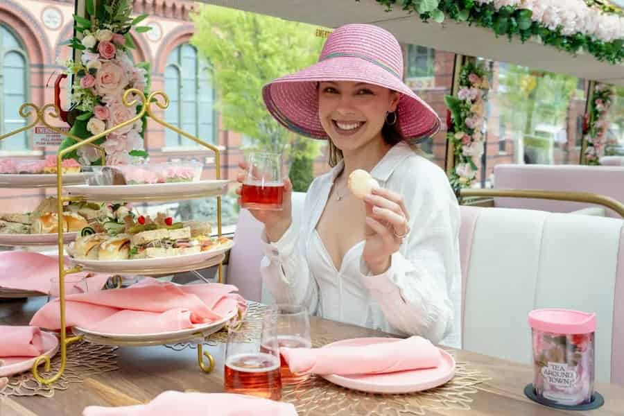 San Antonio: Doppeldeckerbus-Tour mit Tee und Snacks. Foto: GetYourGuide