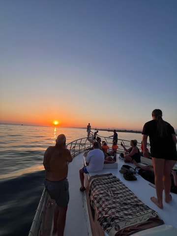 Side: Sunset River Cruise with Dinner and Hotel Transfer