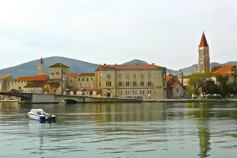 Trogir: Odwiedź miasto UNESCO Trogir z transferem ze Splitu