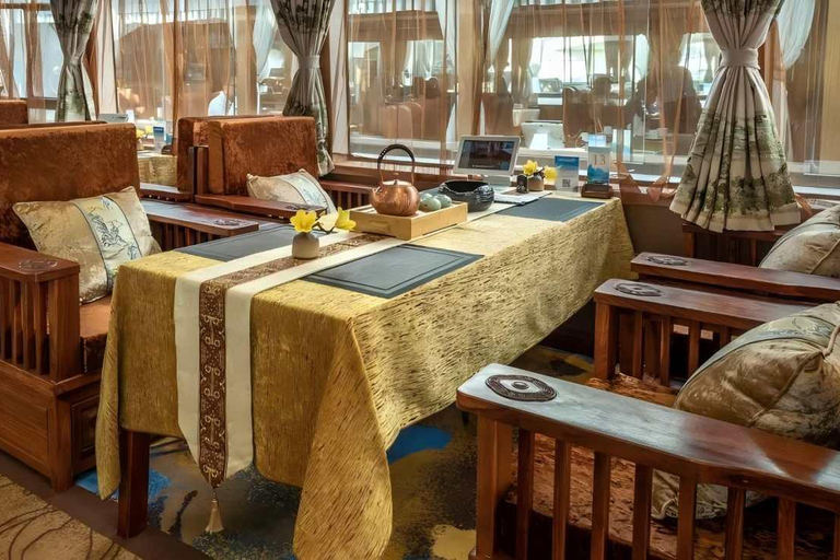 Enchanting Li River & Beyond: Cruise, Peaks & Panorama