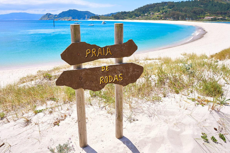 From Santiago: Day Excursion to Cies Islands with Ferry Ride