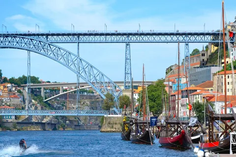 Lisboa para Porto com paragens em Óbidos e Nazaré
