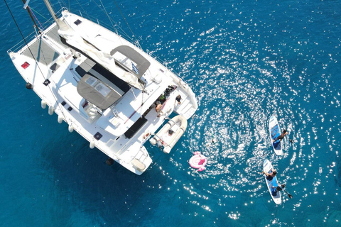 Ayia Napa: Private Sunset Cruise with Snacks and Drinks Ayia Napa: Private Sunset Cruise with Prossecco and Snacks