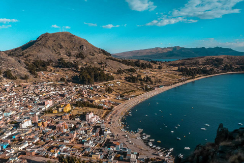 Excursión de un día al Lago Titicaca y Copacabana con almuerzo