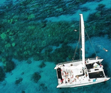 Maalaea: West Maui Snorkeling & Sailing Day Trip with Lunch