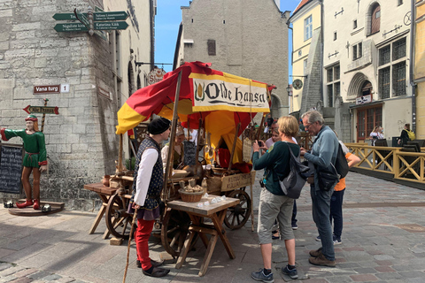 Signature Tallinn Heritage Tour for Cruisers