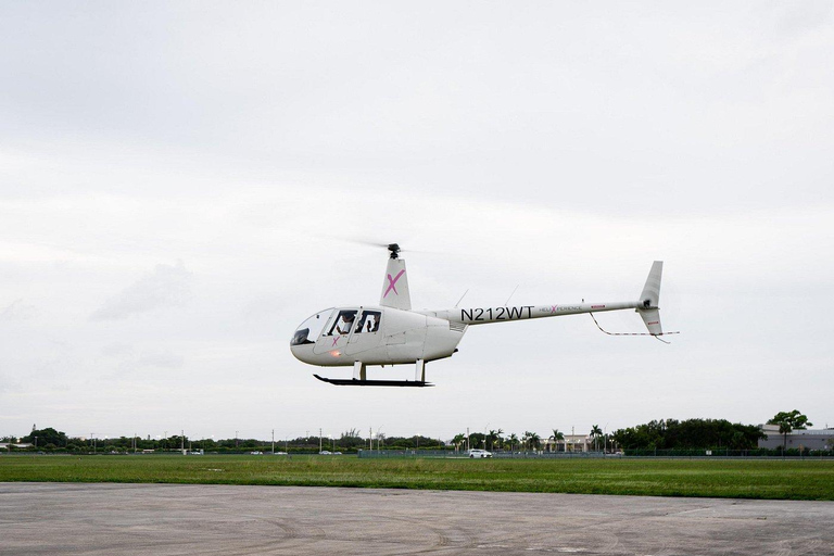 Miami: Hard Rock and Beach Helicopter Tour