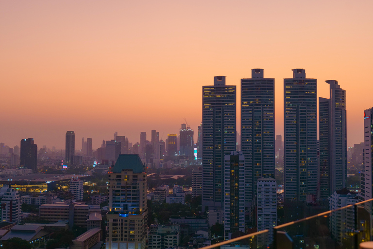 Bangkok: Mojjo Rooftop Lounge &amp; Bar - pakiet z jedzeniem i napojamiMojjo 3 dania z koktajlem Free Flow Mocktail