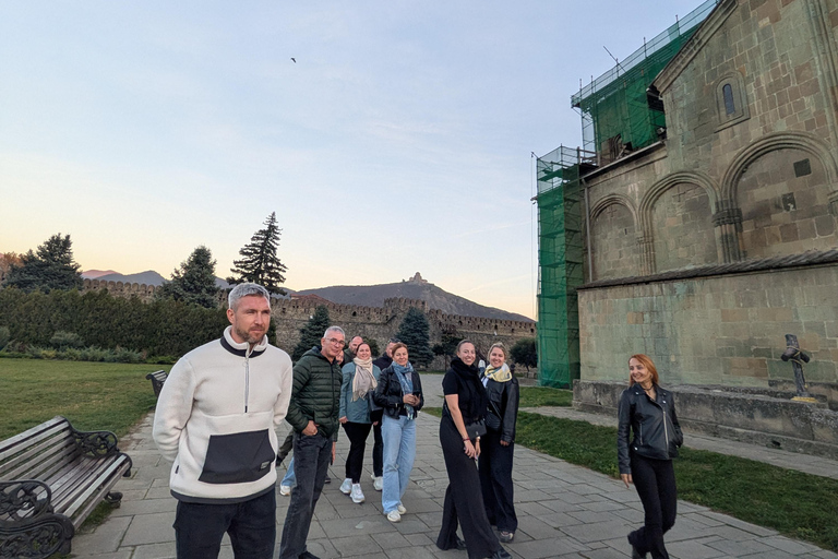 Tbilisi: Mtskheta Storytelling Tour with Wine Tasting