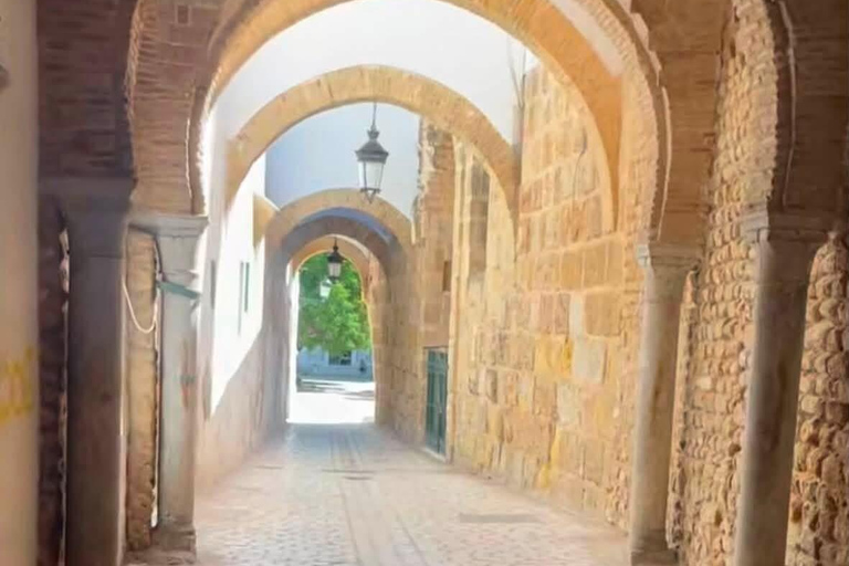 Tunis: Medina & Bardo Museum Private Tour with Tickets