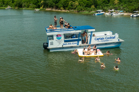 Charleston: Noleggio barca privata; Capitano e accompagnatore; Fino a 22 personeBarca privata con capitano: 3 ore da 15 a 18 passeggeri