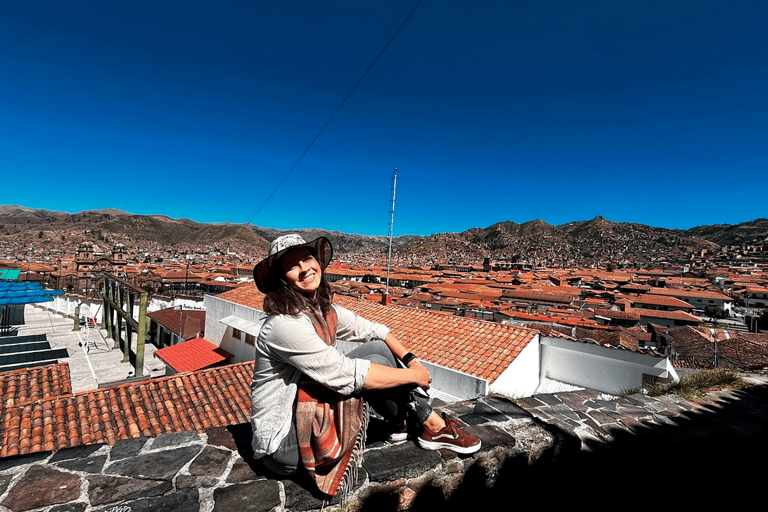 Walking tour Cusco: San Cristobal viewpoint and Andean music