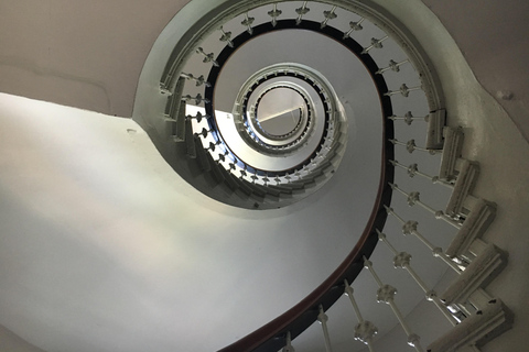 Hamburgo: Excursão a pé guiada às Escadarias MisteriosasHamburgo: Excursão a pé guiada pelas Escadarias Misteriosas