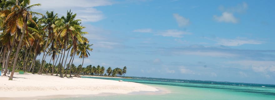Excursão Especial à Ilha Saona: 4 Praias com Canto saindo de Punta Cana