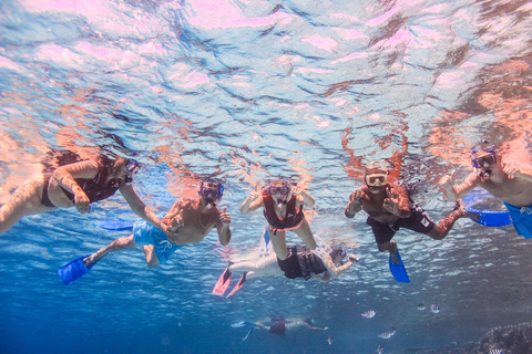 Hurghada: Luxury Red Sea Cruise with Snorkel, Dive & Buffet Snorkeling with Lunch & Transfers