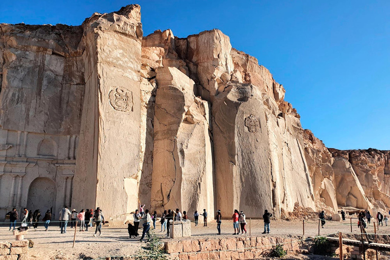 Excursión + Caminata a la Ruta del Sillar y Culebrillas en Arequipa