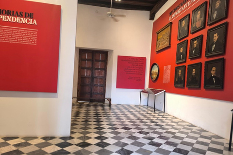 Cartagena:Eintritt in den Palast der Inquisition + Transport