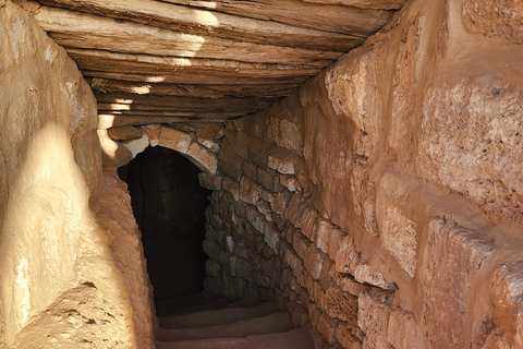 Süd-Djerba mit dem Roller: Olivenbäume, Töpferwaren und SonnenuntergangSüden von Djerba mit dem Roller: Olivenbäume, Töpferwaren und Sonnenuntergang