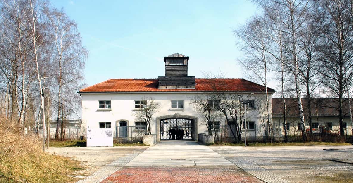 Afbeelding 0 van Van München naar Dachau: rondleiding door het concentratiekamp Dachau