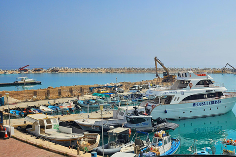 Protaras: Medusa Chill-Out Cruise to Blue Lagoon & Sea Caves