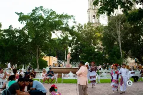 Chichen Itza Express
