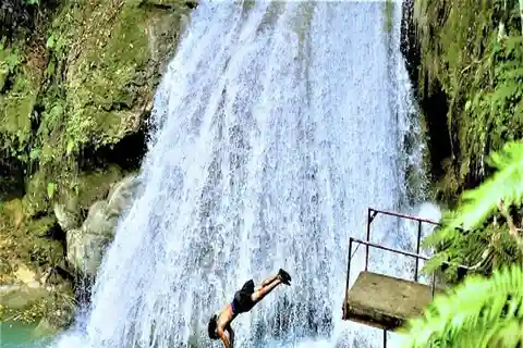 Blue Hole, Secret Falls, and Dunn's River Falls Combo Day-Tr