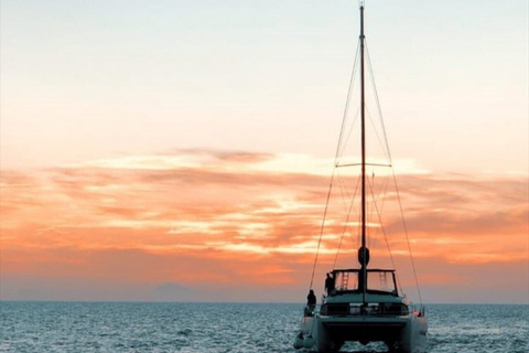 Caldeira de Santorini: Passeio de Barco no Inverno