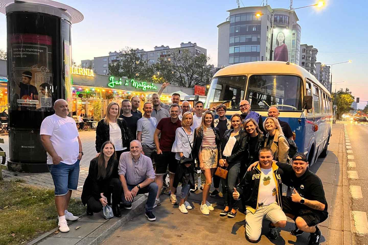 Warsaw: "Cheers on Wheels" Vodka Tasting Tour by Retro Bus