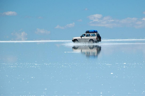 Vanuit Uyuni: Salar de Uyuni met Incahuasi eiland - Hele dag