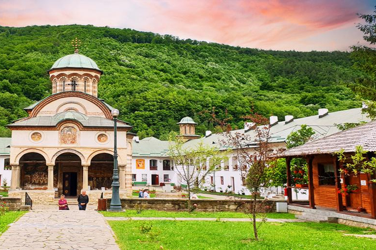 Bucharest: 8-Day Transylvania & Moldavian Monasteries Tour