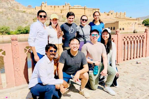 Book Private Tour of Jaipur City by Official Guide &amp; Car.Book full day tour of Jaipur city by tour guide &amp; Car