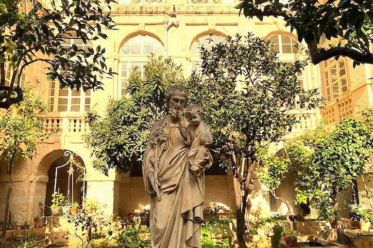 Valletta: Monastery and Secret Garden in heart of the city.