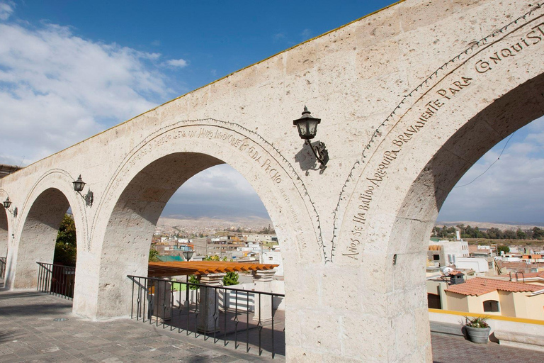 Excursão particular de 1 dia a Arequipa com serviço de busca no aeroporto