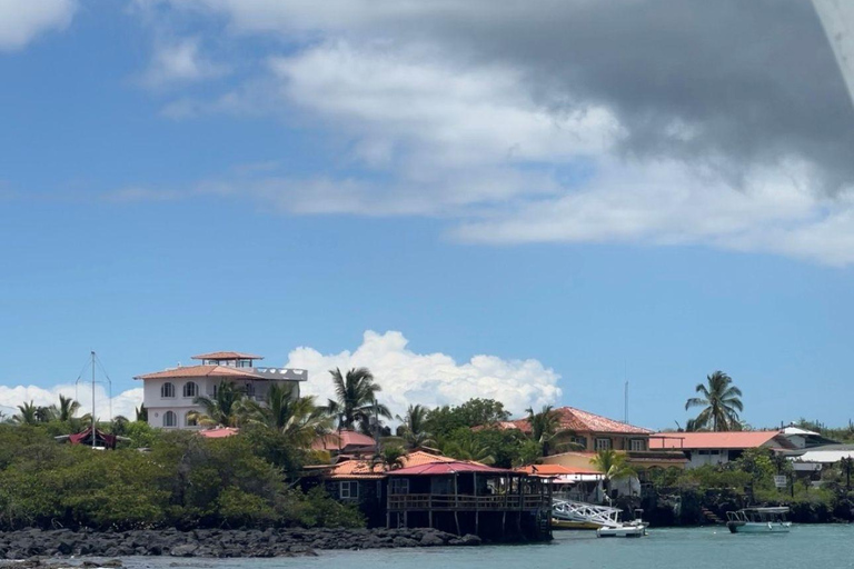 Santa Cruz: Kayaking and Snorkeling Adventure in Academia Bay