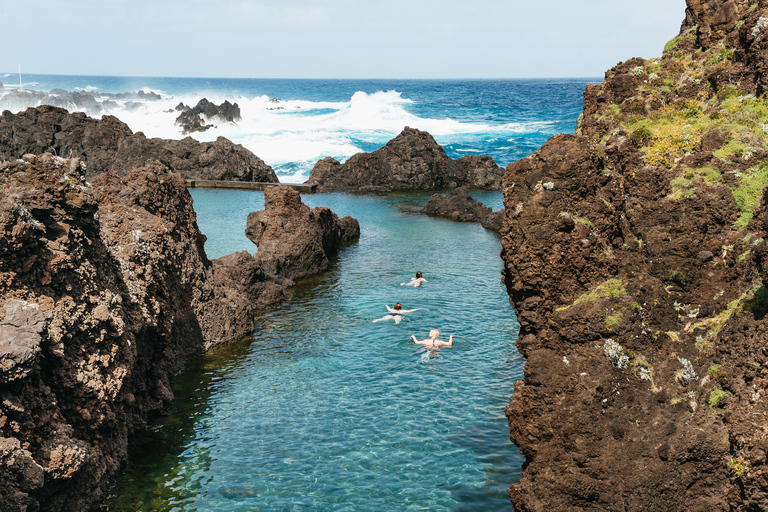 Funchal: Porto Moniz, Foresta di Fanal e Cabo Girao Jeep TourTour condiviso