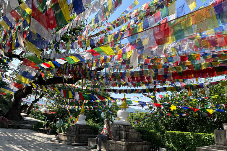 Kathmandu: Chandragiri Hills Cable Car & Monkey Temple