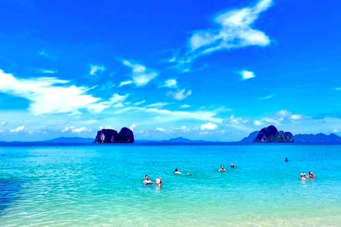 Koh Lanta: 4 Islands and Emerald Cave Snorkeling Trip