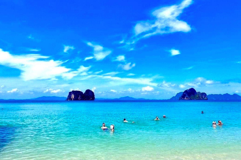 Koh Lanta: 4 Islands and Emerald Cave Snorkeling Trip