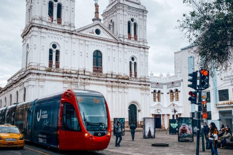 Cuenca Urban Adventure: Streets, Views & Local Stories