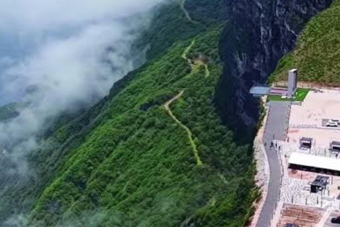 Salalah: Shaat Cliffs & Fazayah Beach Nature Private Tour