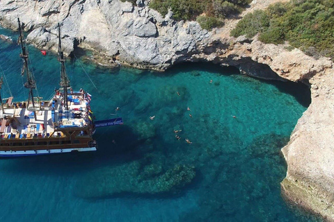 Alanya: Catamaran Cruise with Lunch, Drinks, & Transfer Catamaran Cruise with Lunch & Drinks (Meeting Point