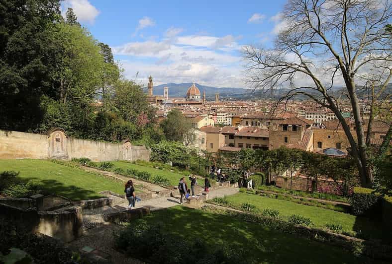 Florence: Guided Tour of the Bardini Secret Garden