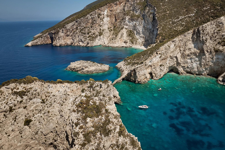 Zakynthos: Shipwreck Beach and Blue Caves Boat Tour Zakynthos: Shipwreck Beach and Blue Caves Boat Tour
