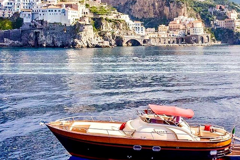 Tour from Naples: Sorrento, Positano & Amalfi with Boat Ride