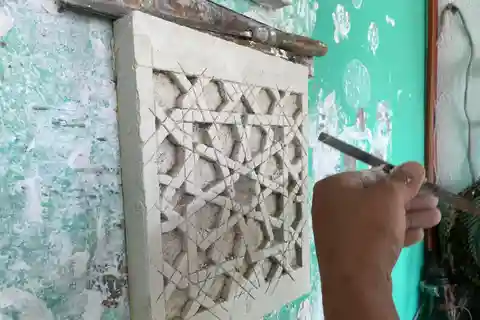 Moroccan Plaster Sculpture Workshop