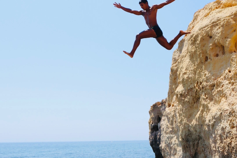 De Faro: Passeio de aventura na caverna de Benagil e muito maisDe Faro: Tour de Aventura à Gruta de Benagil