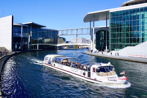 Berlim: passeio de barco com guia turístico