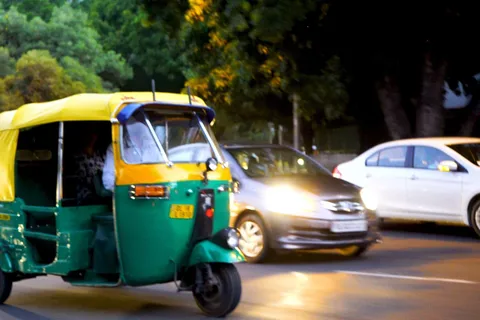 Jaipur: Half-Day or Full-Day Tuk-Tuk Tour with Flower Market